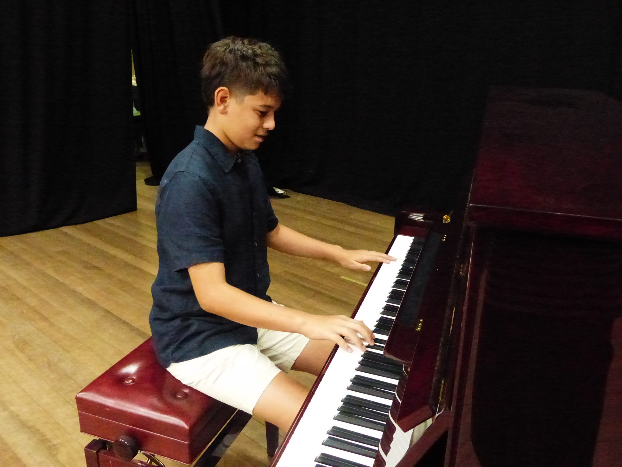 Innisfail Young Performers
